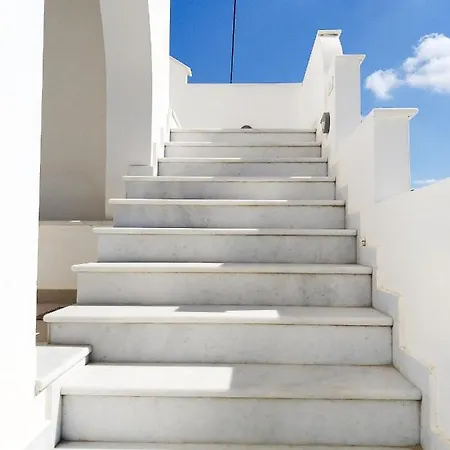 아파트 Sea View Spacious 50m From Beach